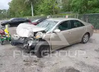 2009 Toyota CAMRY фото