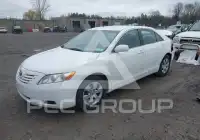 2009 Toyota CAMRY фото