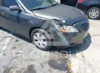 2009 Toyota CAMRY фото