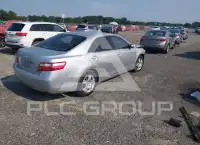 2009 Toyota CAMRY фото