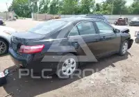 2009 Toyota CAMRY фото