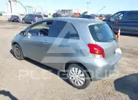 2009 Toyota YARIS фото