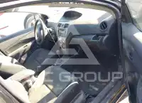 2009 Toyota YARIS фото