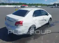 2009 Toyota YARIS фото