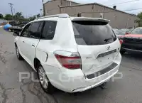 2009 Toyota Highlander photo