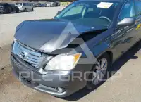 2009 Toyota AVALON фото
