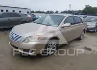 2009 Toyota AVALON photo