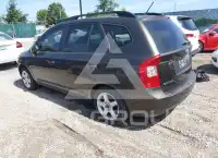 2009 KIA Rondo photo