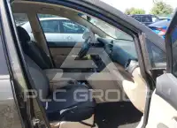 2009 KIA Rondo photo
