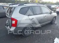 2009 KIA Rondo photo
