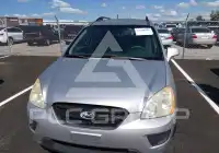 2009 KIA Rondo фото