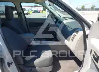 2009 Ford ESCAPE photo