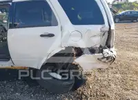 2009 Ford ESCAPE photo