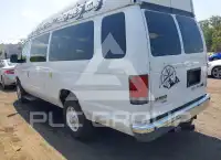 2009 Ford E-350 photo