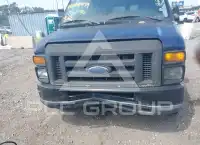 2009 Ford E-150 фото