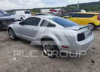 2009 Ford MUSTANG фото