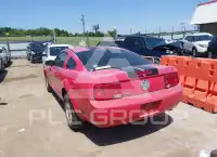 2009 Ford MUSTANG фото