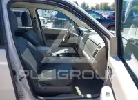 2009 Ford ESCAPE фото