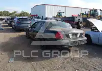 2009 Ford CROWN photo