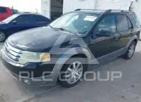 2009 Ford TAURUS фото