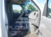 2009 Ford E-250 photo