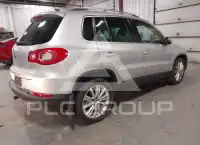 2009 Volkswagen Tiguan фото