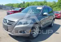 2009 Volkswagen Tiguan фото
