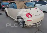 2009 Volkswagen BEETLE фото