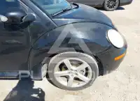 2009 Volkswagen BEETLE фото