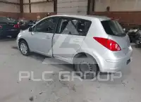 2010 Nissan VERSA photo