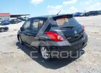 2010 Nissan VERSA photo