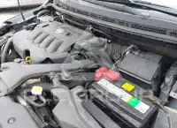 2010 Nissan VERSA photo