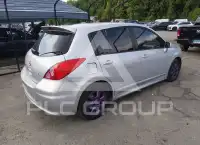 2010 Nissan VERSA photo