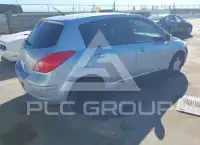 2010 Nissan VERSA фото