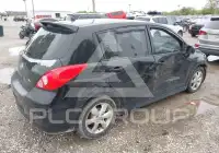 2010 Nissan VERSA фото