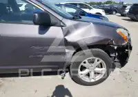 2010 Nissan ROGUE photo