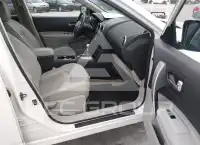 2010 Nissan ROGUE photo