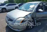 2010 Nissan SENTRA photo