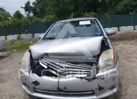 2010 Nissan SENTRA photo