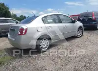 2010 Nissan SENTRA photo