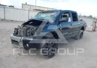 2010 Nissan TITAN фото