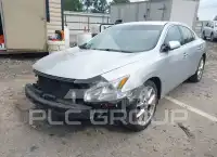 2010 Nissan MAXIMA photo