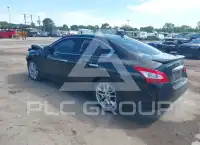 2010 Nissan MAXIMA photo