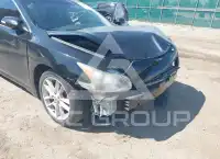 2010 Nissan MAXIMA photo