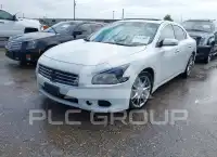 2010 Nissan MAXIMA photo