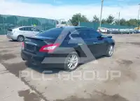 2010 Nissan MAXIMA photo