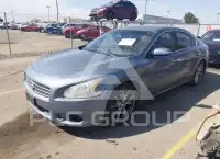 2010 Nissan MAXIMA photo