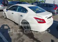 2010 Nissan MAXIMA фото