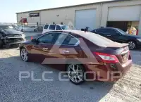 2010 Nissan MAXIMA photo