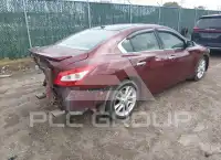2010 Nissan MAXIMA photo